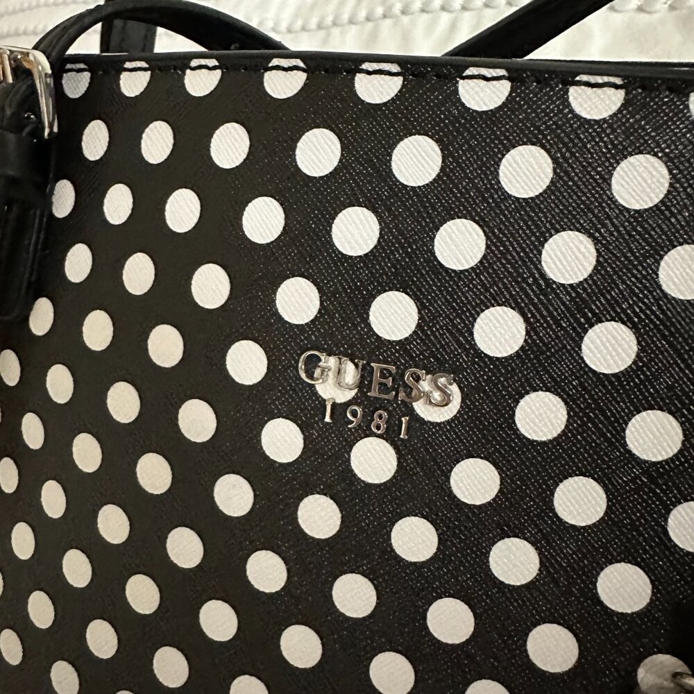 NWOT Guess Polka Dot Commuter Tote Bag - Picture 5 of 11